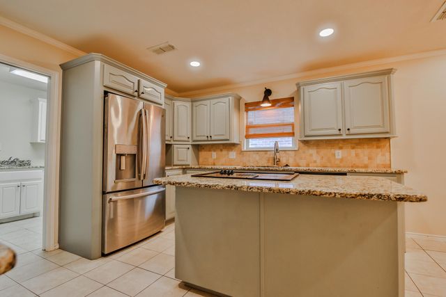 10604 Troy Avenue, Lubbock, TX 79424