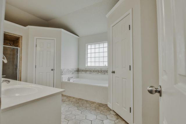 10604 Troy Avenue, Lubbock, TX 79424