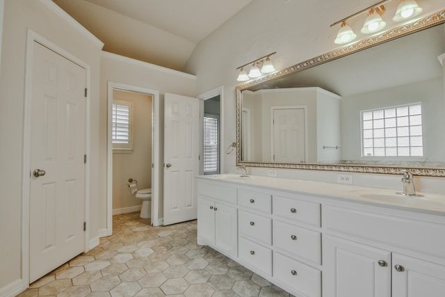 10604 Troy Avenue, Lubbock, TX 79424