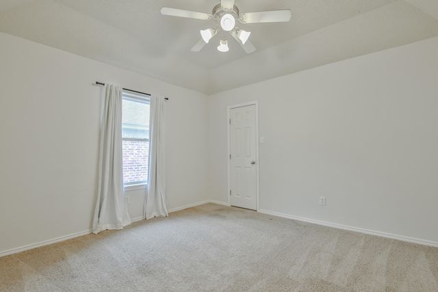 10604 Troy Avenue, Lubbock, TX 79424