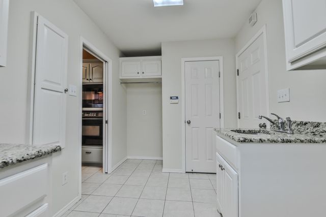 10604 Troy Avenue, Lubbock, TX 79424