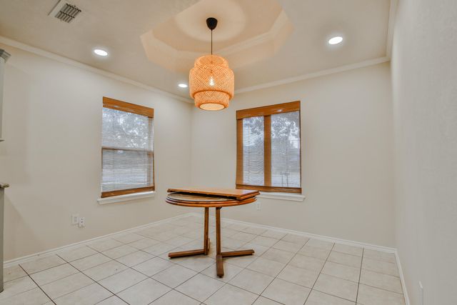 10604 Troy Avenue, Lubbock, TX 79424