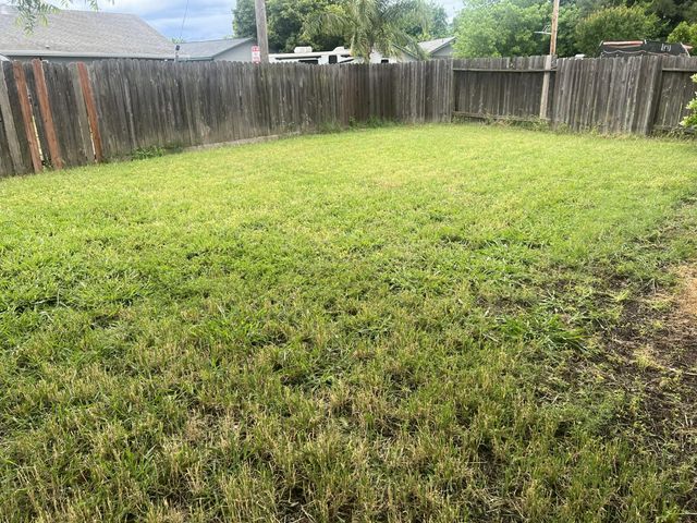 8284 Florintown Way, Sacramento, CA 95828