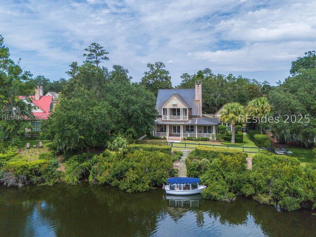 16 Parkman St, Bluffton, SC 29910