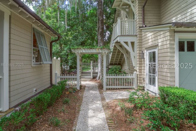 16 Parkman St, Bluffton, SC 29910