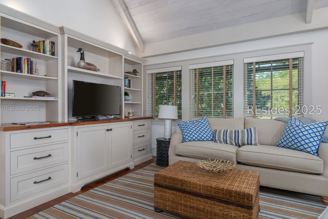 16 Parkman St, Bluffton, SC 29910