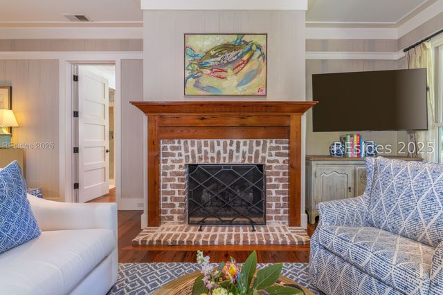 16 Parkman St, Bluffton, SC 29910