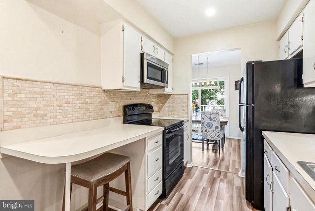 503-B MULBERRY CV, Mount Laurel, NJ 08054