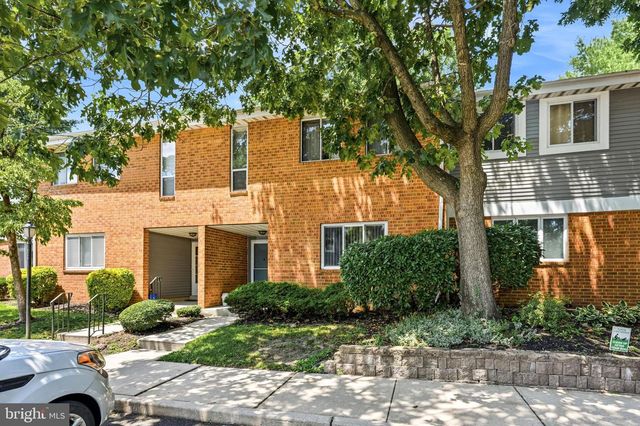 503-B MULBERRY CV, Mount Laurel, NJ 08054