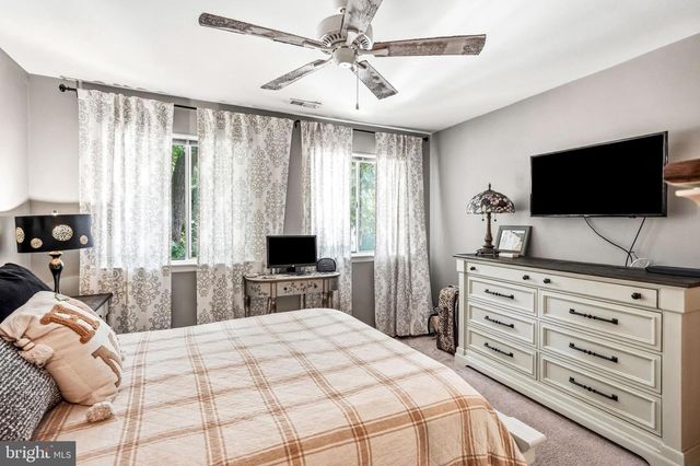 503-B MULBERRY CV, Mount Laurel, NJ 08054