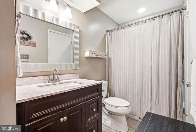 503-B MULBERRY CV, Mount Laurel, NJ 08054