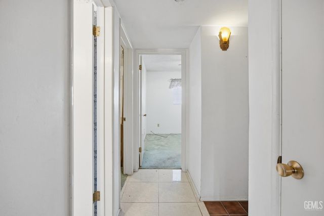 2418 Hasti Acres Drive, Bakersfield, CA 93309