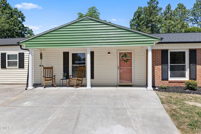 2612 Sapona Circle, Sanford, NC 27332