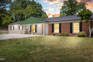 2612 Sapona Circle, Sanford, NC 27332