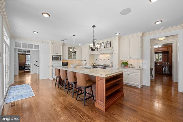 429 CHURCH RD, Devon, PA 19333