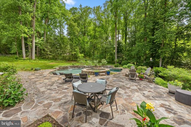 429 CHURCH RD, Devon, PA 19333