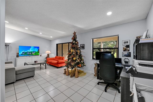 10788 Waterberry Drive, Boca Raton, FL 33498