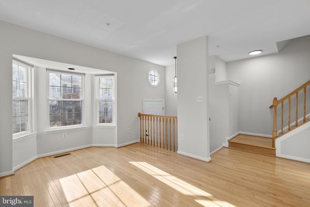 18502 CLOVERCREST CIR, Olney, MD 20832