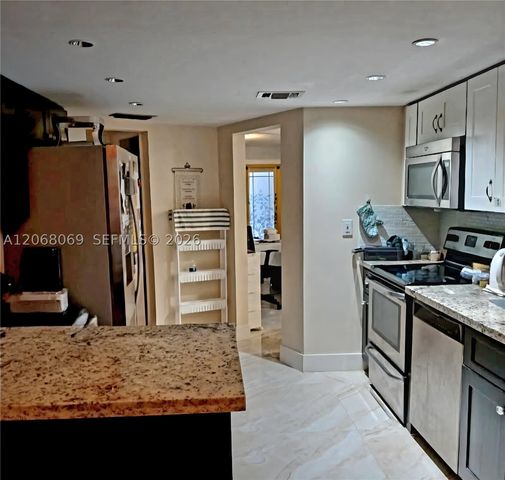 5710 Melaleuca Dr, Tamarac, FL 33319