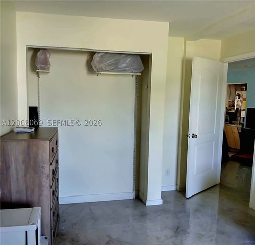 5710 Melaleuca Dr, Tamarac, FL 33319