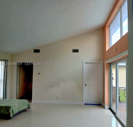 5710 Melaleuca Dr, Tamarac, FL 33319
