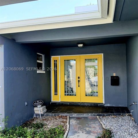 5710 Melaleuca Dr, Tamarac, FL 33319