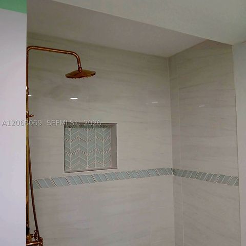 5710 Melaleuca Dr, Tamarac, FL 33319