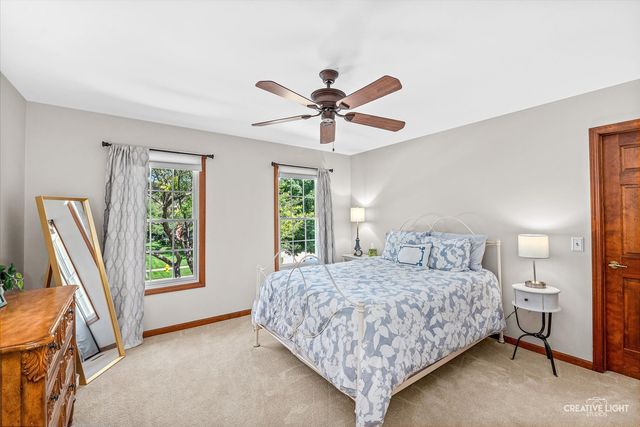 1160 Midwest Lane, Wheaton, IL 60189