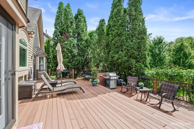 1160 Midwest Lane, Wheaton, IL 60189