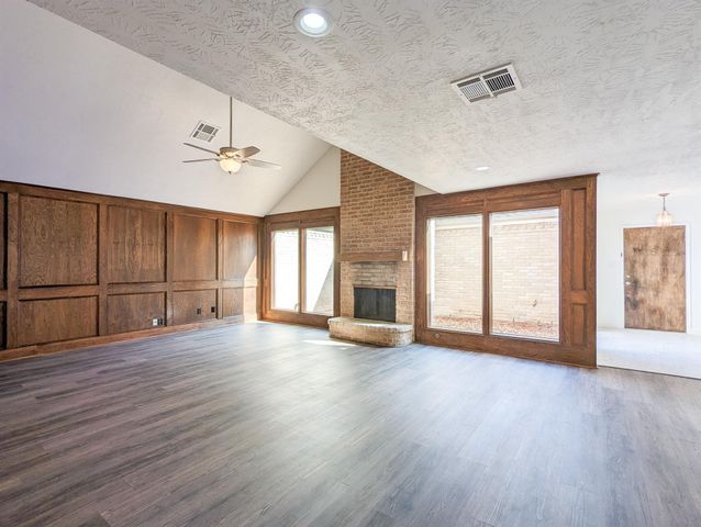 2706 Oakmont Lane, Missouri City, TX 77459