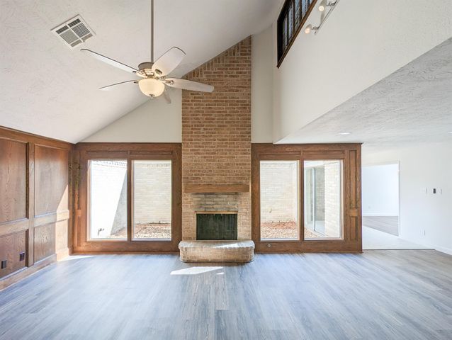 2706 Oakmont Lane, Missouri City, TX 77459