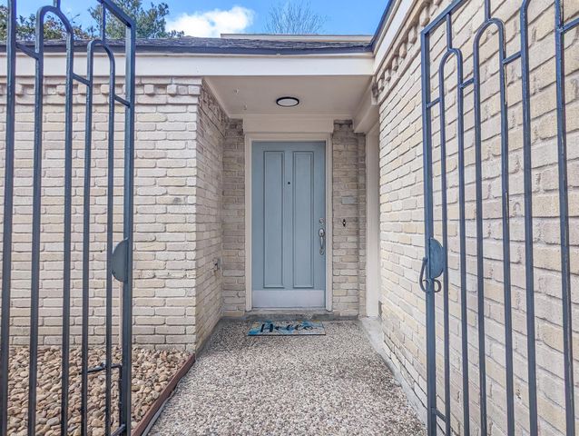 2706 Oakmont Lane, Missouri City, TX 77459