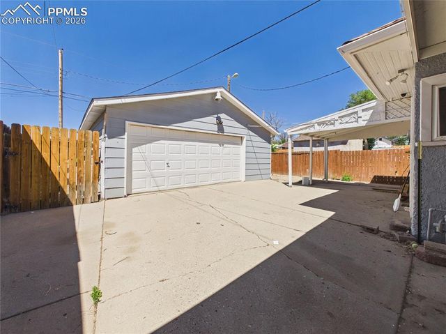 1213 E 13th Street, Pueblo, CO 81001