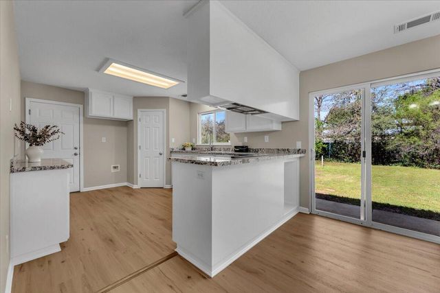 20250 Demac Drive, Redding, CA 96002