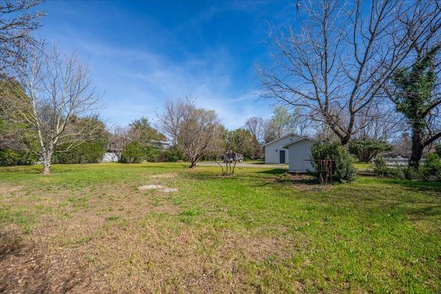 20250 Demac Drive, Redding, CA 96002