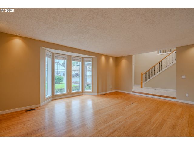 16505 Se FISHER Dr, Vancouver, WA 98683