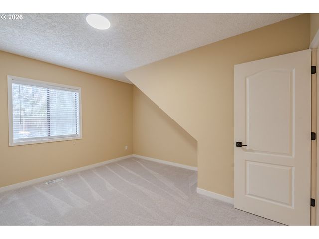 16505 Se FISHER Dr, Vancouver, WA 98683