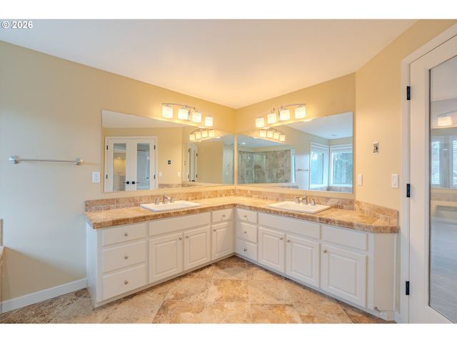 16505 Se FISHER Dr, Vancouver, WA 98683