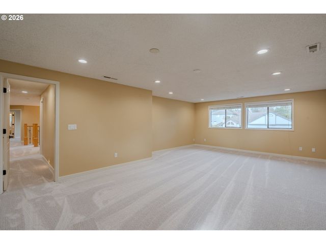 16505 Se FISHER Dr, Vancouver, WA 98683