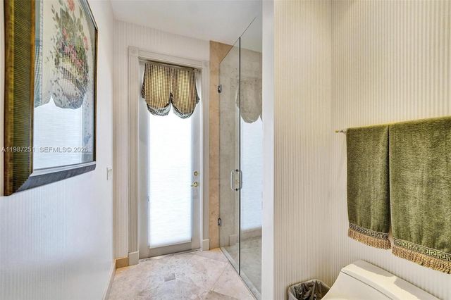 10813 Blackhawk Street, Plantation, FL 33324