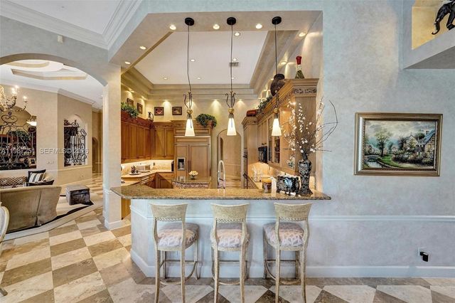 10813 Blackhawk Street, Plantation, FL 33324