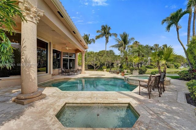 10813 Blackhawk Street, Plantation, FL 33324