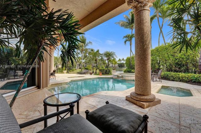 10813 Blackhawk Street, Plantation, FL 33324