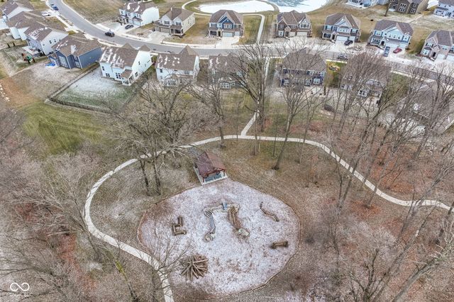 10627 Oak Bend Boulevard, Indianapolis, IN 46239