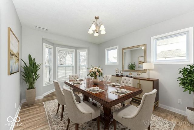 10627 Oak Bend Boulevard, Indianapolis, IN 46239