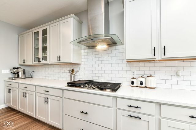 10627 Oak Bend Boulevard, Indianapolis, IN 46239