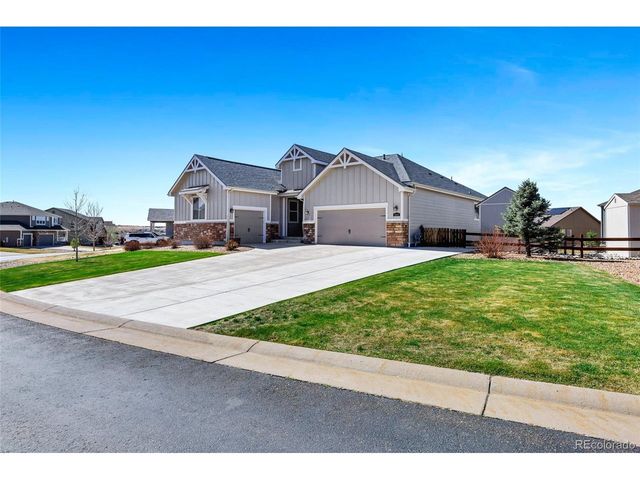 5513 Harbor Town Dr, Elizabeth, CO 80107