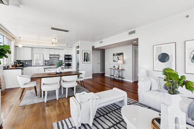 501 Beale Street 14A, San Francisco, CA 94105