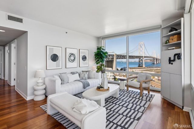 501 Beale Street 14A, San Francisco, CA 94105