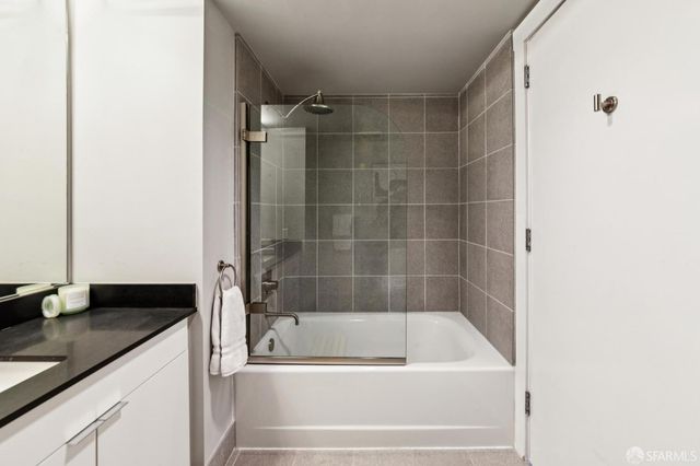 501 Beale Street 14A, San Francisco, CA 94105